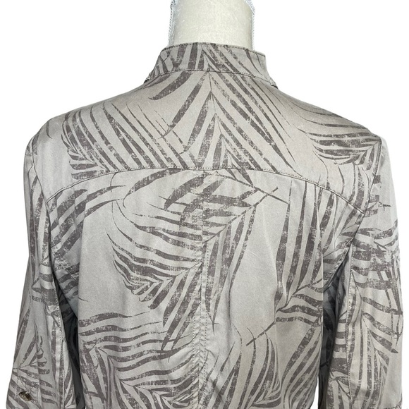 White House Black Matket Women’s Palm Print UtilityJacket Size 6 Roll Tab Sleeve - Picture 7 of 10